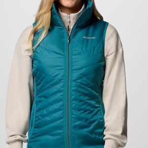 Columbia Women's Teal Quilted Vest